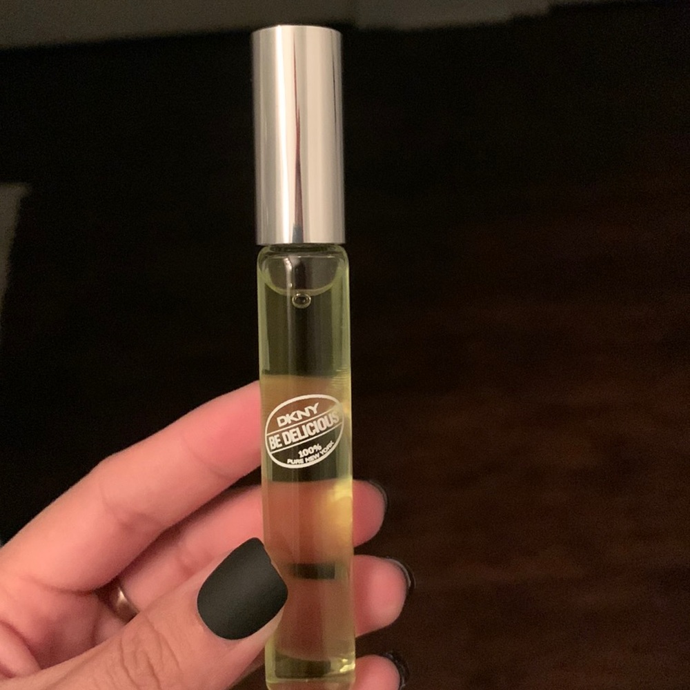DKNY be delicious roller ball